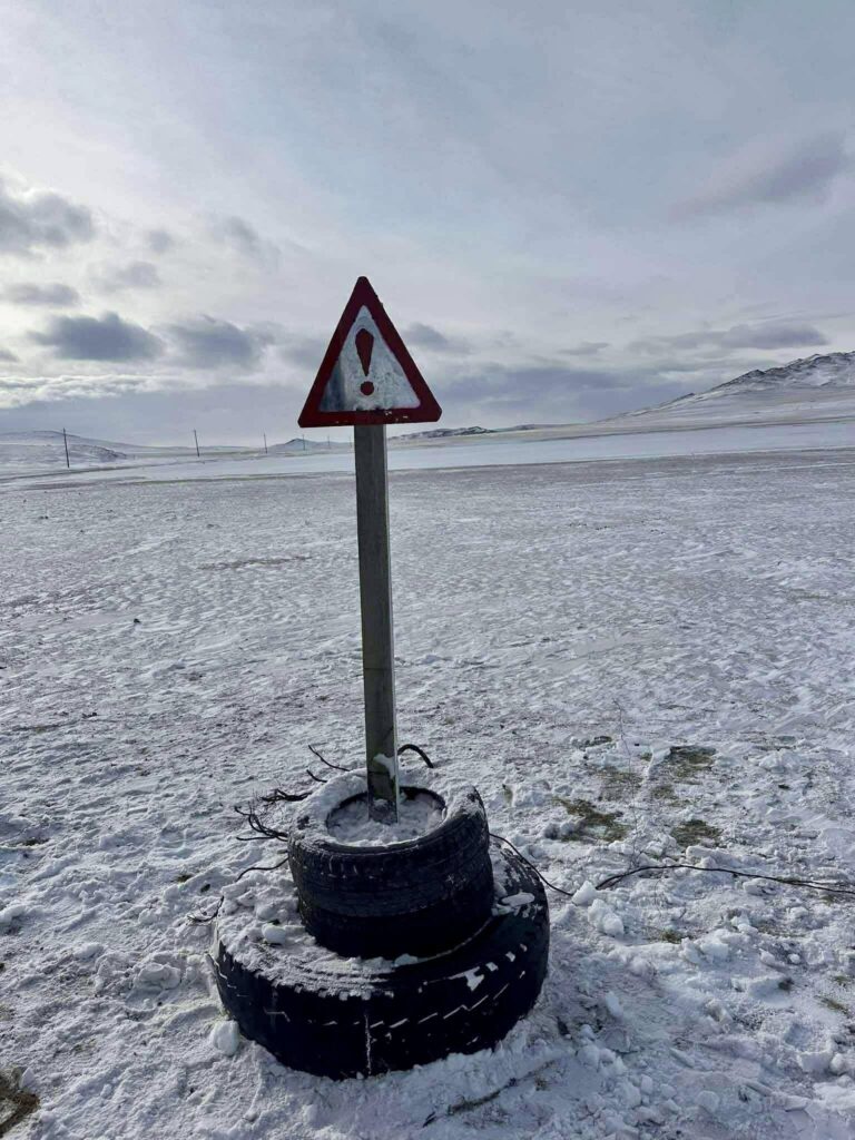 This image has an empty alt attribute; its file name is PO-768x1024.jpg