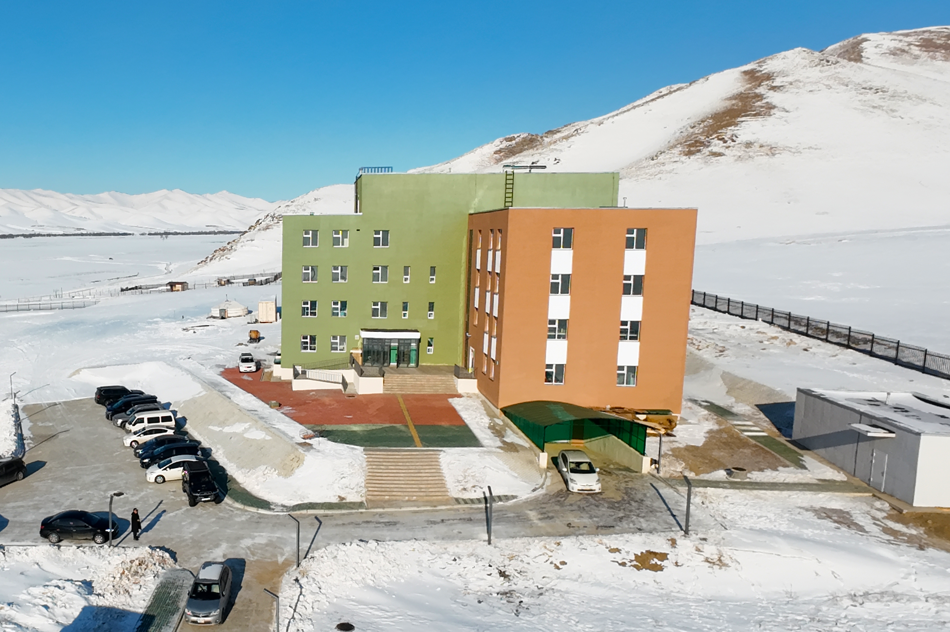 Нийгмийн хамгааллын тусгай төв ашиглалтад орлоо