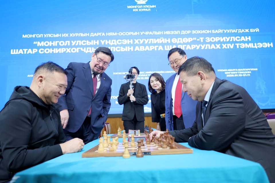 Г.Занданшатар: Шатрын сургалтыг боловсролын хөтөлбөрт тусгана