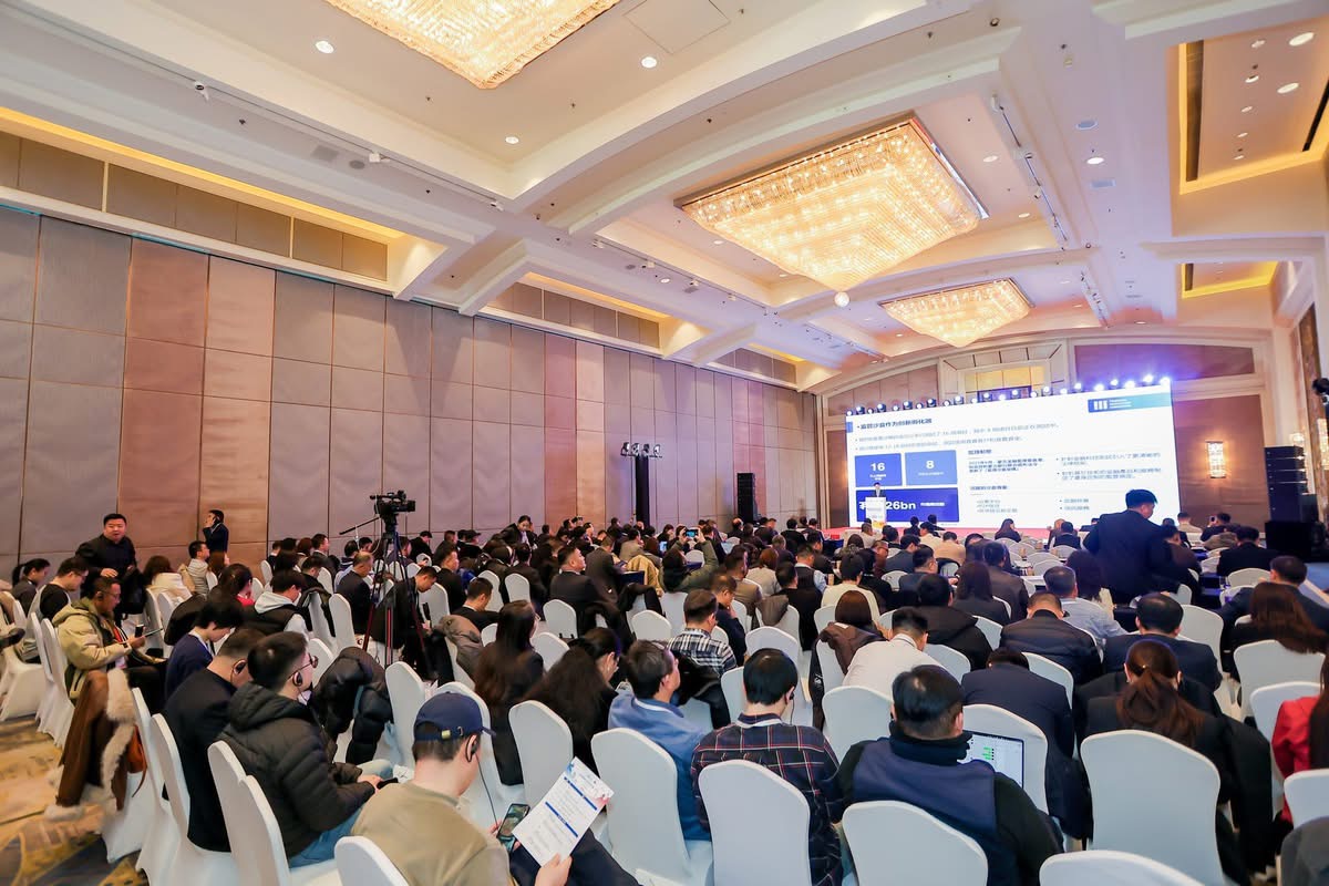 Монголын хөрөнгийн зах зээлийг хятадуудад танилцуулав