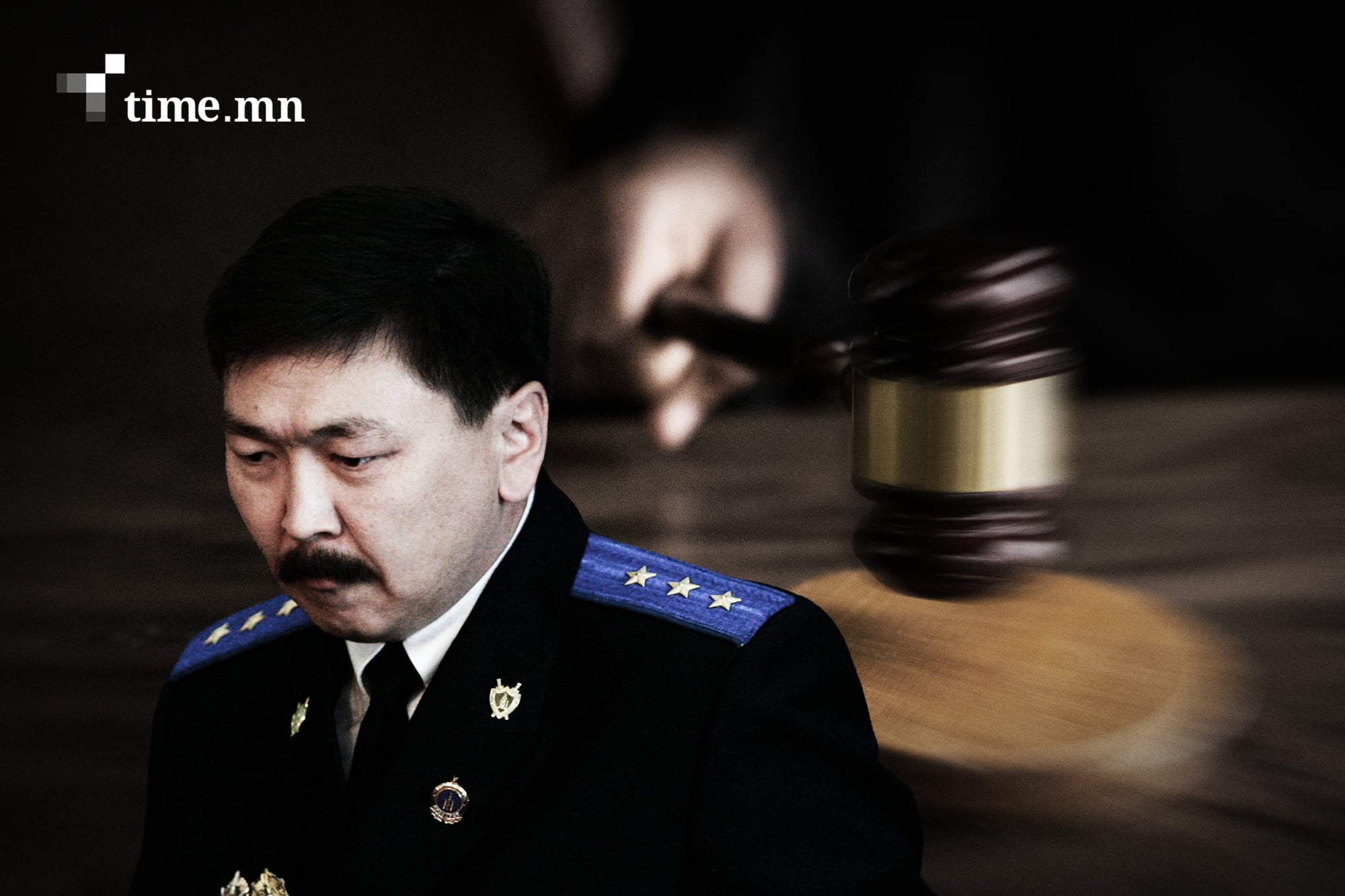 Шүүх засаглалд дабль стандарт тогтсон юм биш биз?