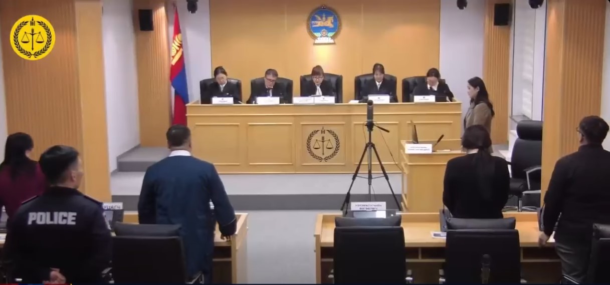 Нас барсан хүний өрийг хамтран амьдрагчаас нь нэхсэн банк хоосон хоцорлоо