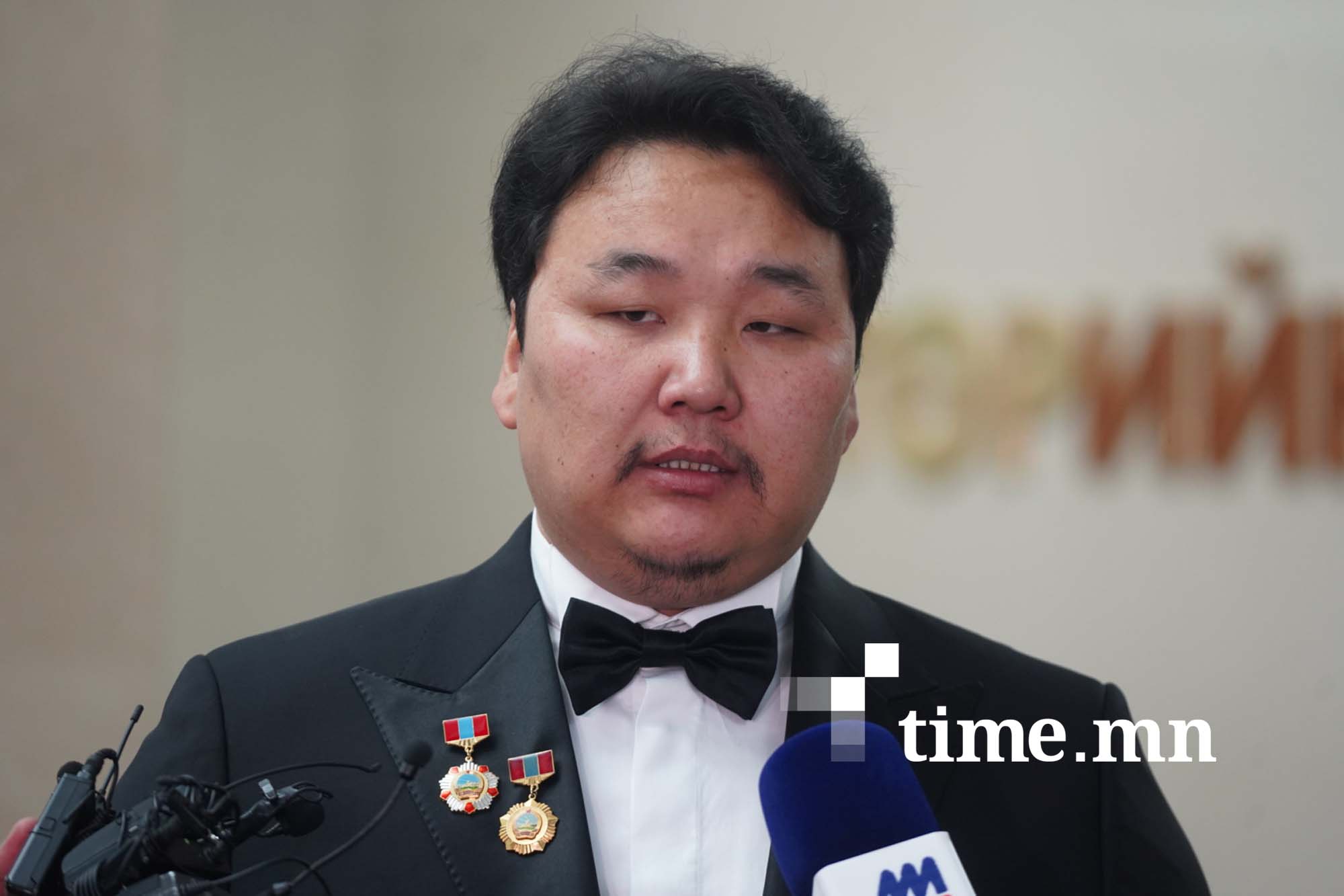 Э.Амартүвшинд Итали Улсын Ерөнхийлөгчийн зарлигаар оддын одон, офицер цол хүртээхээр болжээ