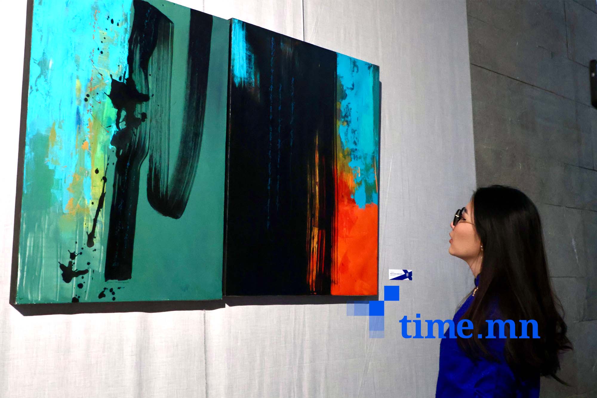 “Шинэ цас” калиграфын шилдэг бүтээлийн үзэсгэлэн Г.Занабазарын нэрэмжит дүрслэх урлагийн музейд нээлтээ хийлээ