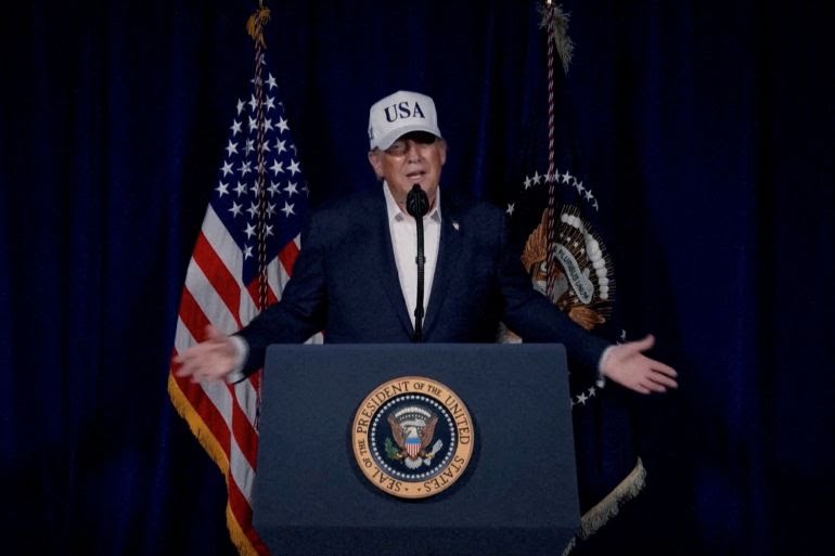 Трамп: Зэвсгээ хураалгаад бууж өг. Эсвэл үхэлтэй нүүр тул. Тийм ч таатай үхэл байхгүй шүү