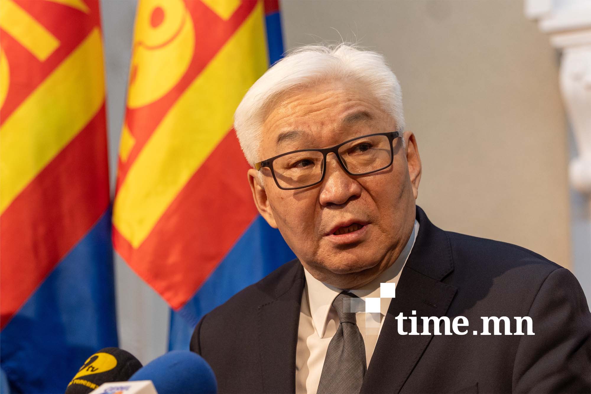 Э.Бат-Үүл: УИХ-ын гишүүнийг эргүүлэн татах хуулийн төслийн эзэн нь Г.Занданшатар