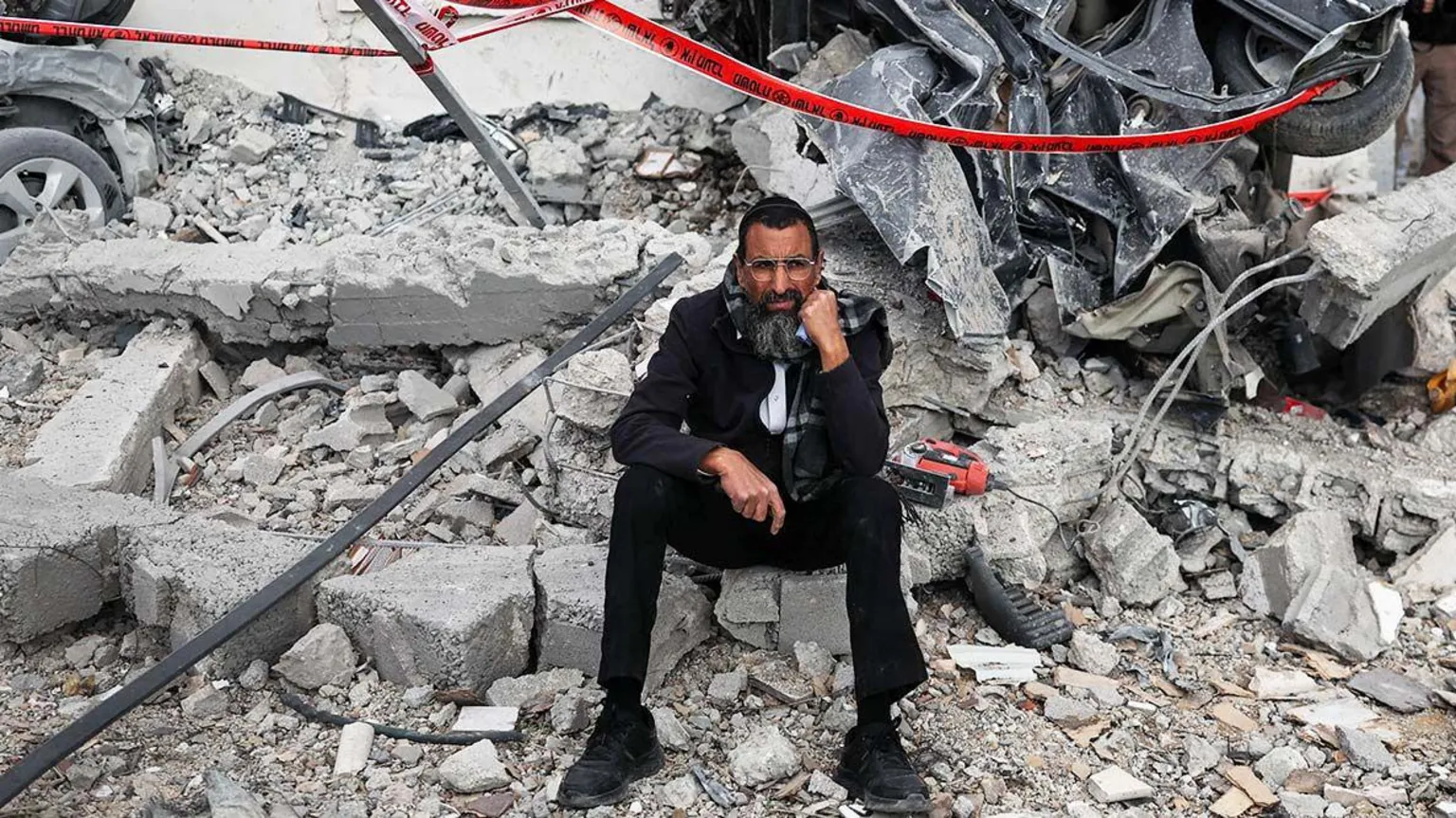 Израилд Иран цохилт өгсний улмаас 9 хүн амиа алдаж, 27 хүн гэмтжээ