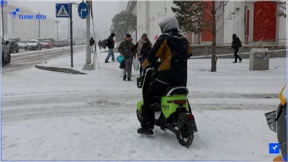 Хүүхдүүд скүүтер, мопед, цахилгаан дугуй унавал эцэг эхийг нь  400 мянган төгрөгөөр торгоно