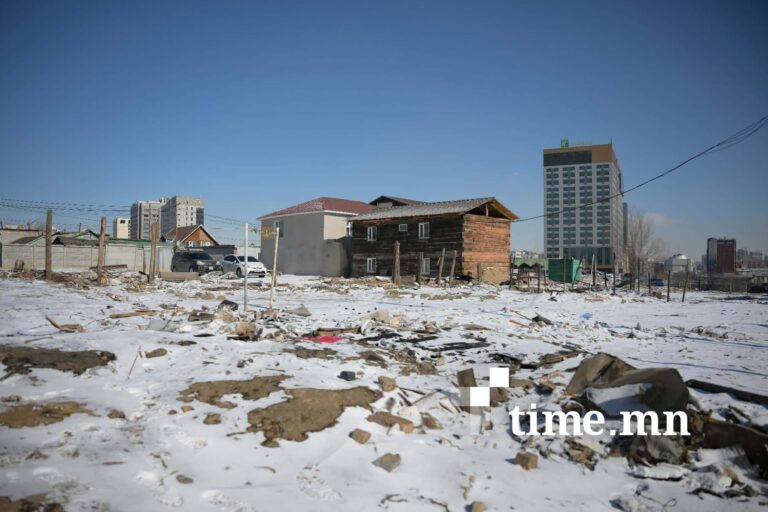 Хотын төвийг гундаасан Гандангийн дэнж цэцэрлэгт хүрээлэн болох цаг айсуй