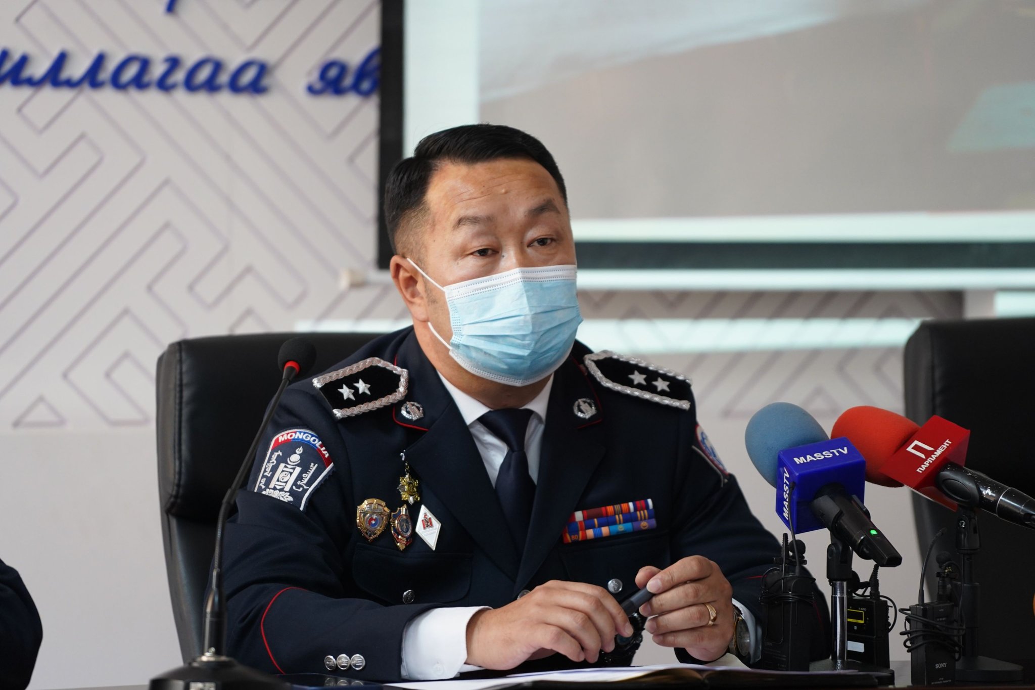 Б.Ганчулуун: Ц.Элбэгдоржийн өргөж авсан хүүхдүүдийн 3 нь Энэтхэг явсан