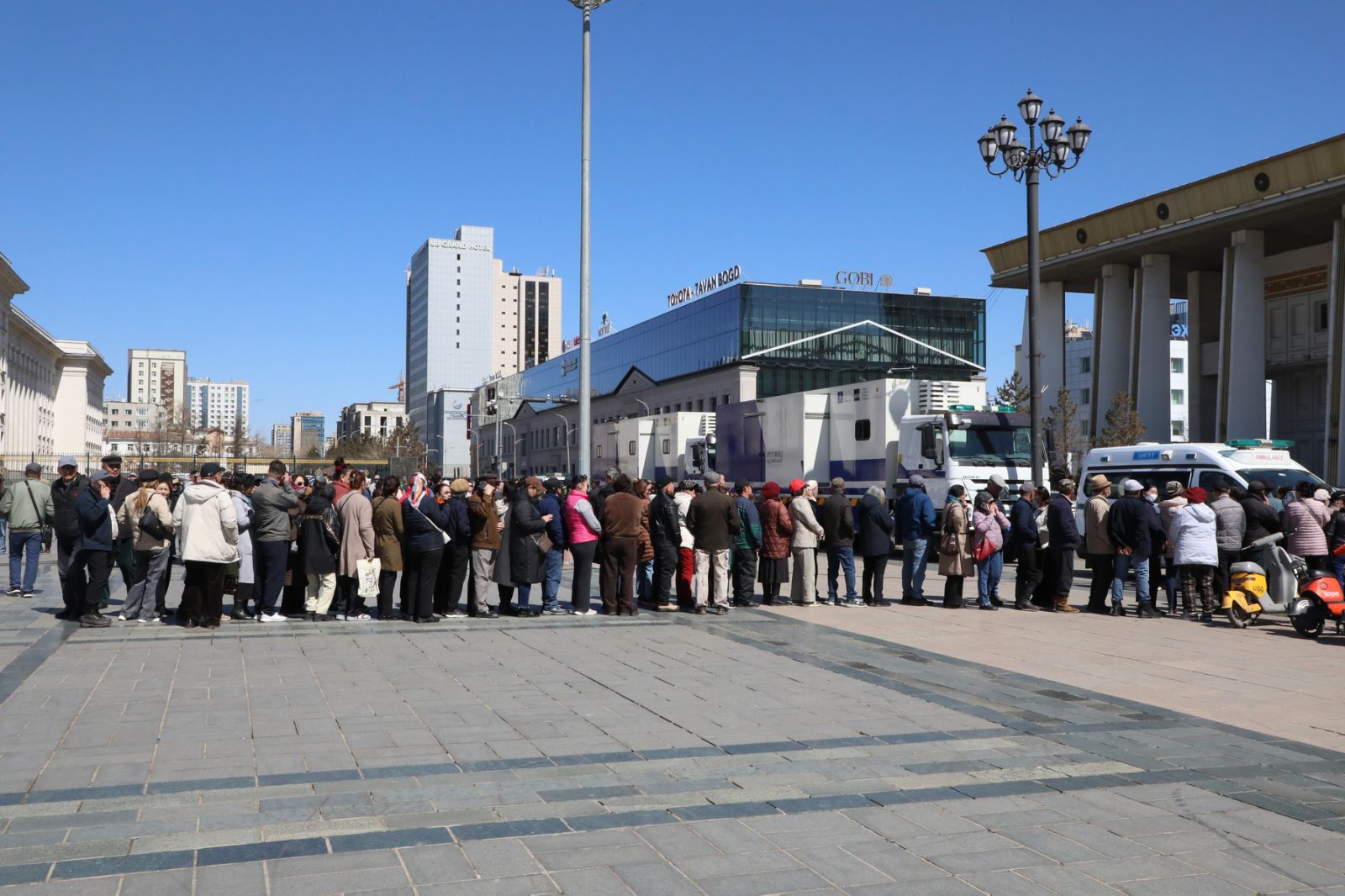 Уламжлалт анагаах ухааны нээлттэй өдөрлөгт 6000 гаруй иргэн хамрагдлаа