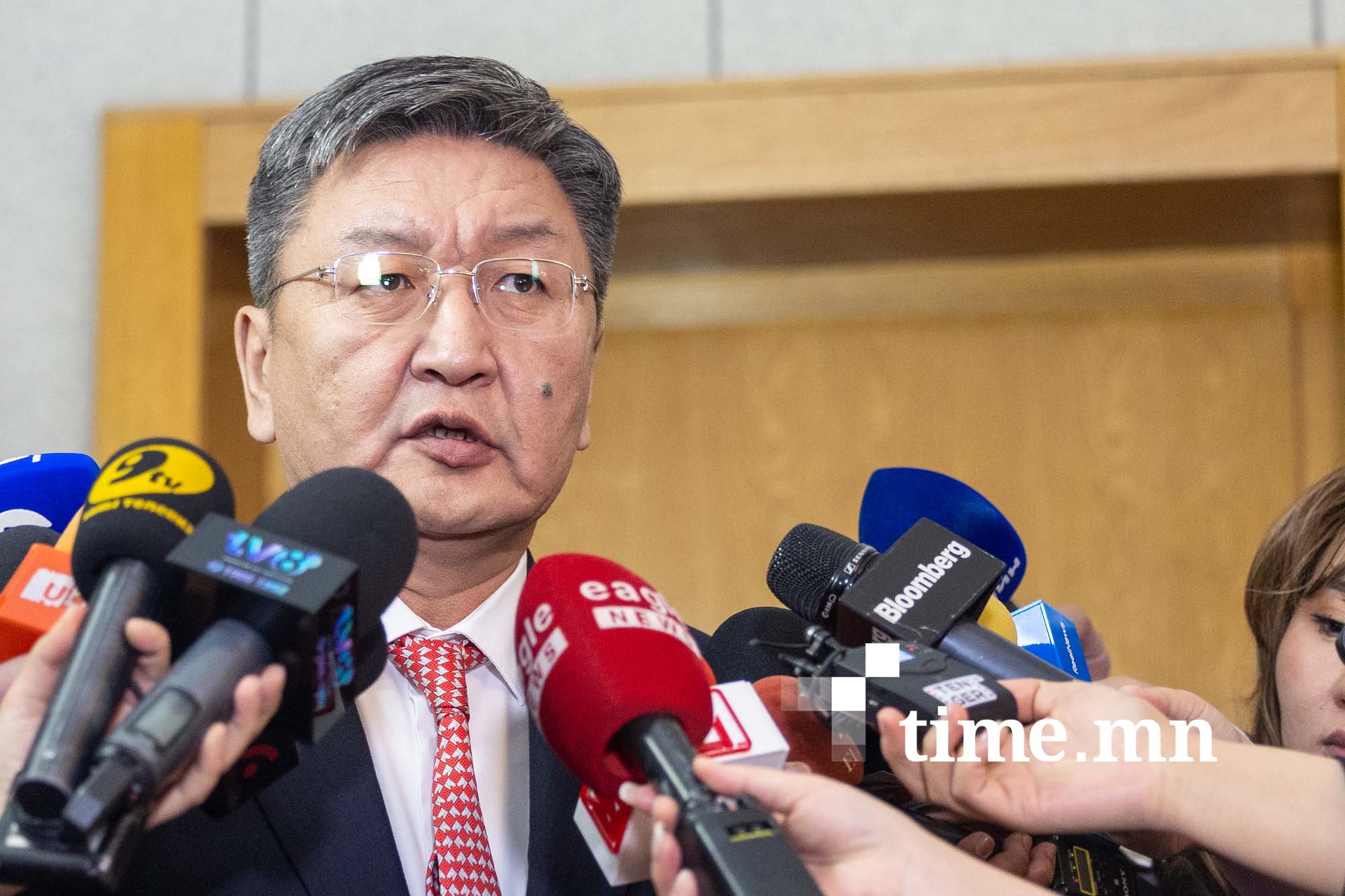 Я.Содбаатар: Ерөнхий сайд аль нэг намтай хамтрах эсэх байр сууриа илэрхийлээгүй