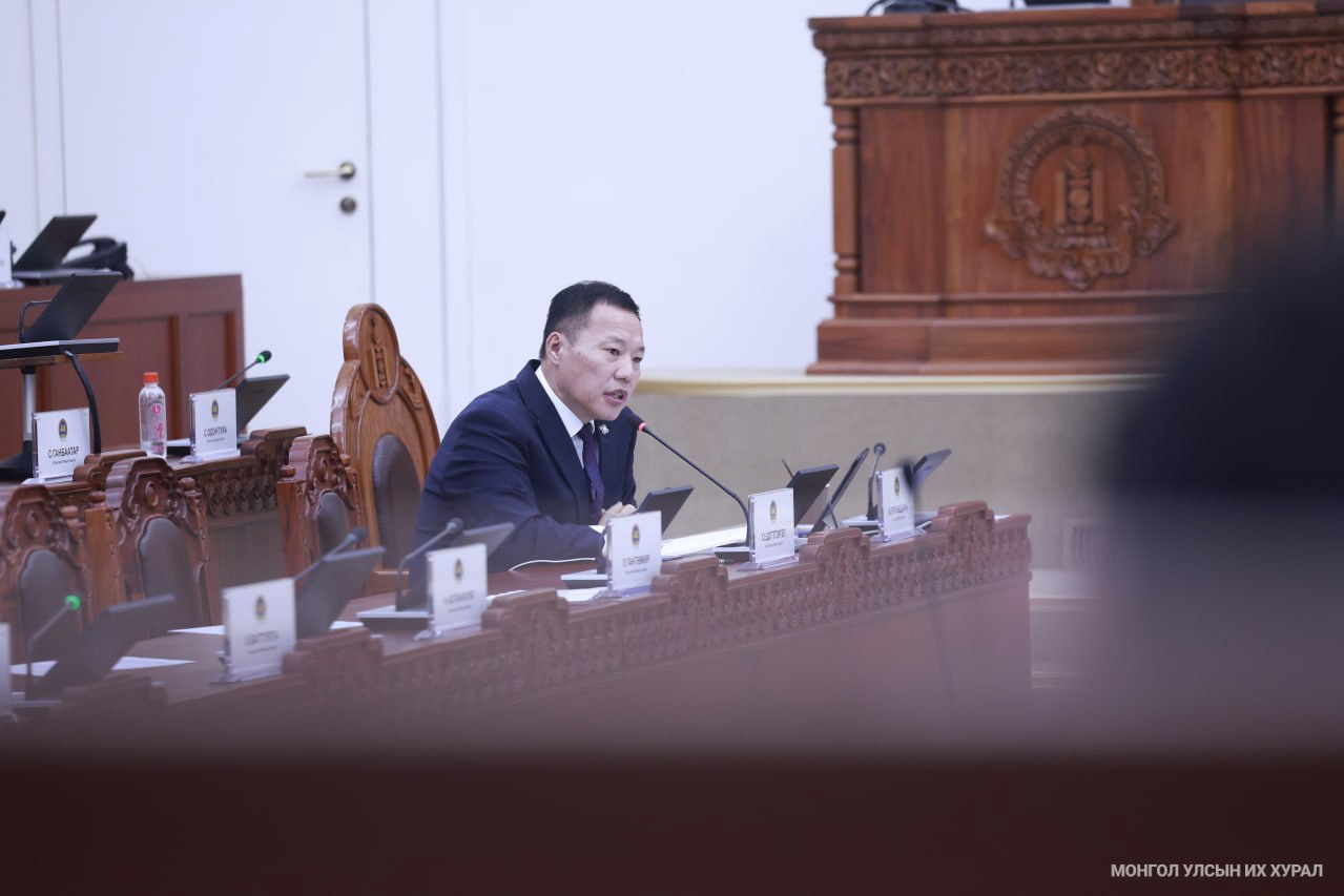 УИХ-ын гишүүнийг эгүүлэн татах асуудлаар АН-ын бүлэг 1 хоногийн завсарлага авлаа