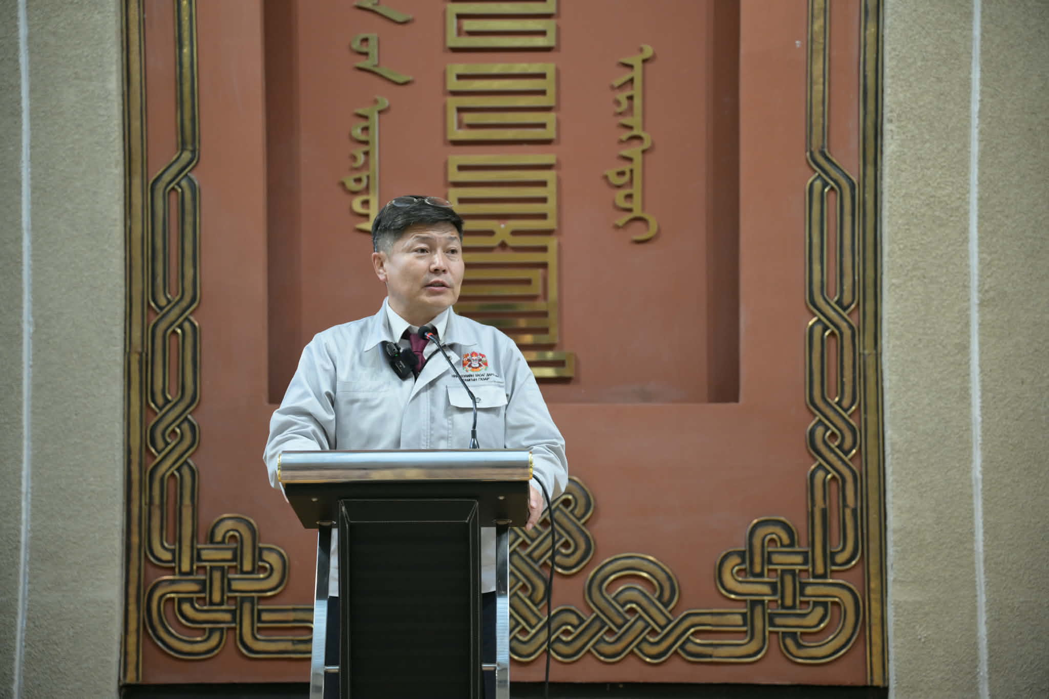 Монголын хүүхдийн ордны Спортын төрөлжсөн цогцолборыг барьснаар 16 төрлийн дугуйланд 40 мянган хүүхэд суралцана