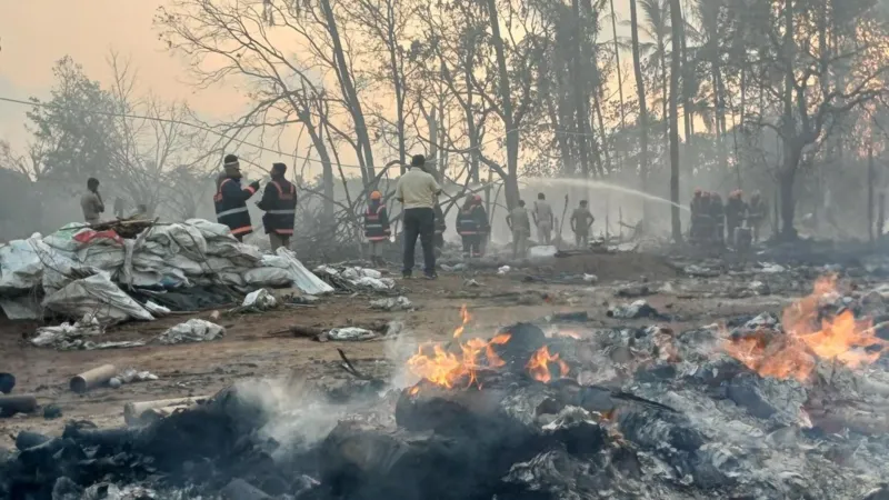 Салют дэлбэрсний улмаас 13 хүн амиа алджээ