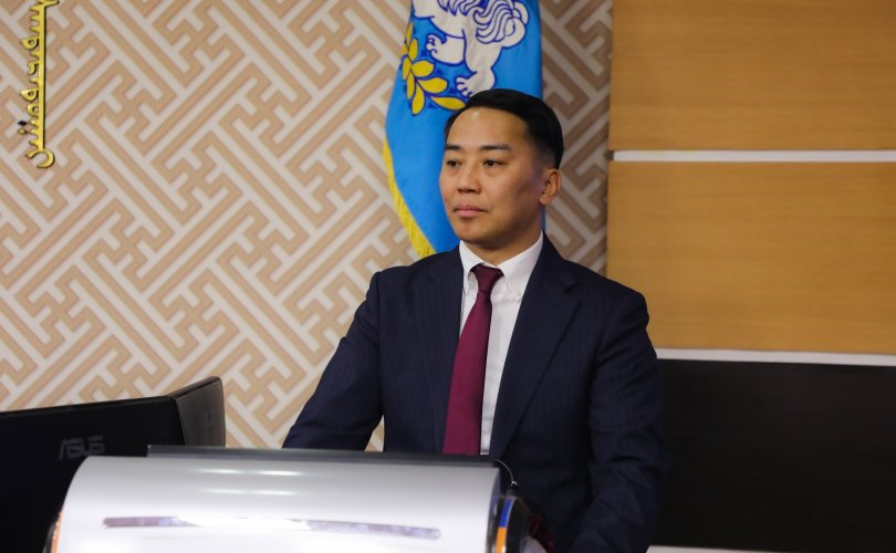 Э.Бат-Амгалангийн туслах И.Баттөгс Баянзүрх дүүргийн засаг дарга боллоо