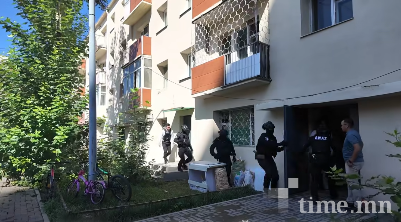 Иргэдийн интернэт банканд халддаг гэмт бүлгийг илрүүлэн баривчилжээ