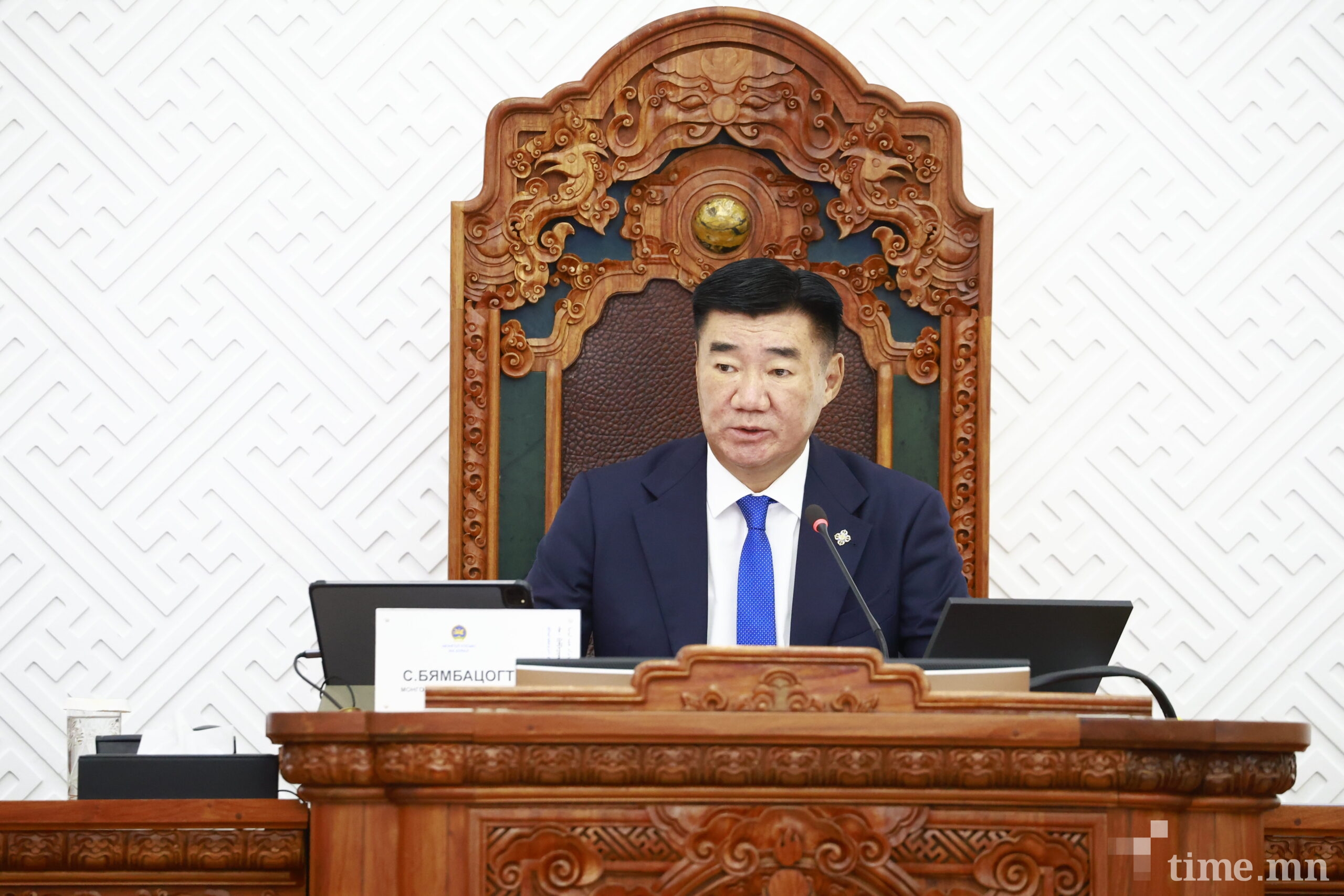 С.Бямбацогт: Хувийн хэвшлийг хумих биш, тэлэх ёстой