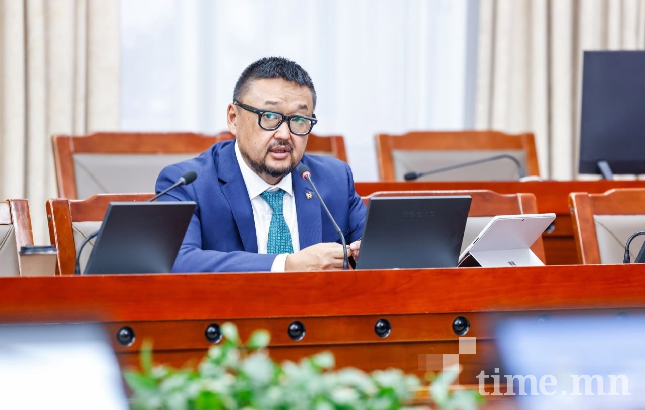 З.Мэндсайхан: 100 мянган тн буудай, 20 мянган тн мах, 12 мянган тонн ногоо нөөцөлнө