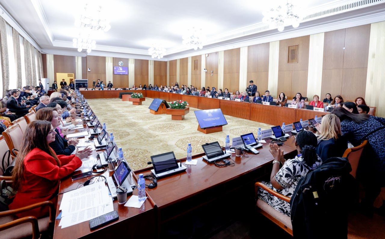 Дэлхийн эмэгтэй парламентчдын чуулга уулзалтаас 5 гол асуудлыг тодорхойлж, 4 чиглэлээр зөвлөмж гаргалаа
